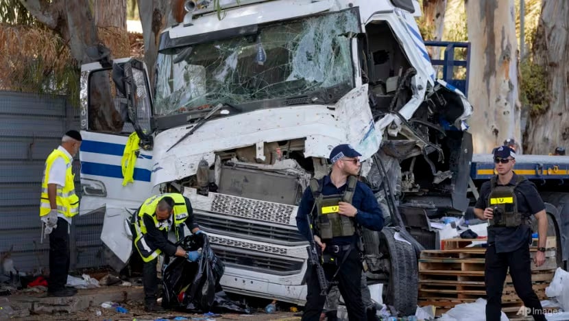 En Israel se produjeron numerosos accidentes de tráfico en los que decenas de personas resultaron heridas y fallecieron. Foto 1