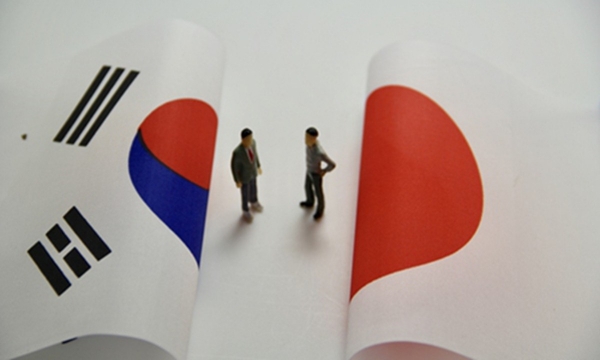 South Korea's diplomatic white paper expresses the spirit of "putting the past behind" with Japan, what does it say about China?