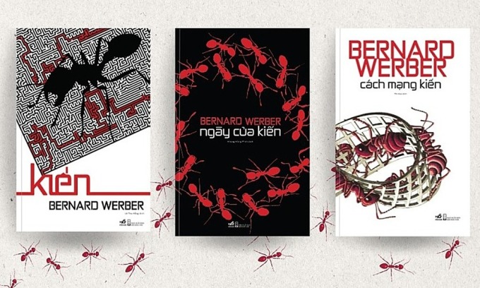 La trilogie littéraire Kien de l'auteur Bernard Werber a été traduite et publiée en Chine en 2009. Photo : Nha Nam