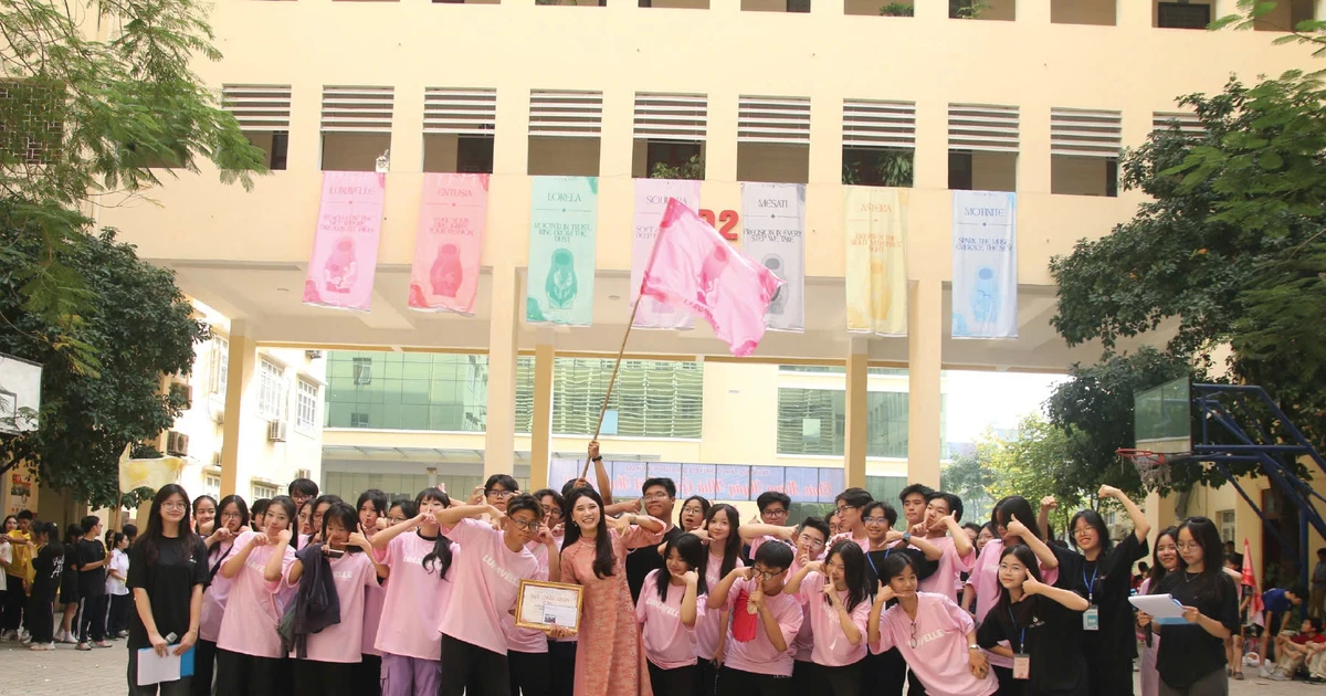 Une série passionnante d'événements spéciaux pour montrer la gratitude des étudiants de Hanoi envers leurs enseignants