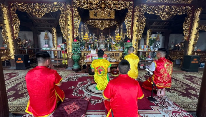 พิธีจุดธูปเทียนและชักธงเปิดงานประเพณีสู้ควายโดซอน ประจำปี 2567