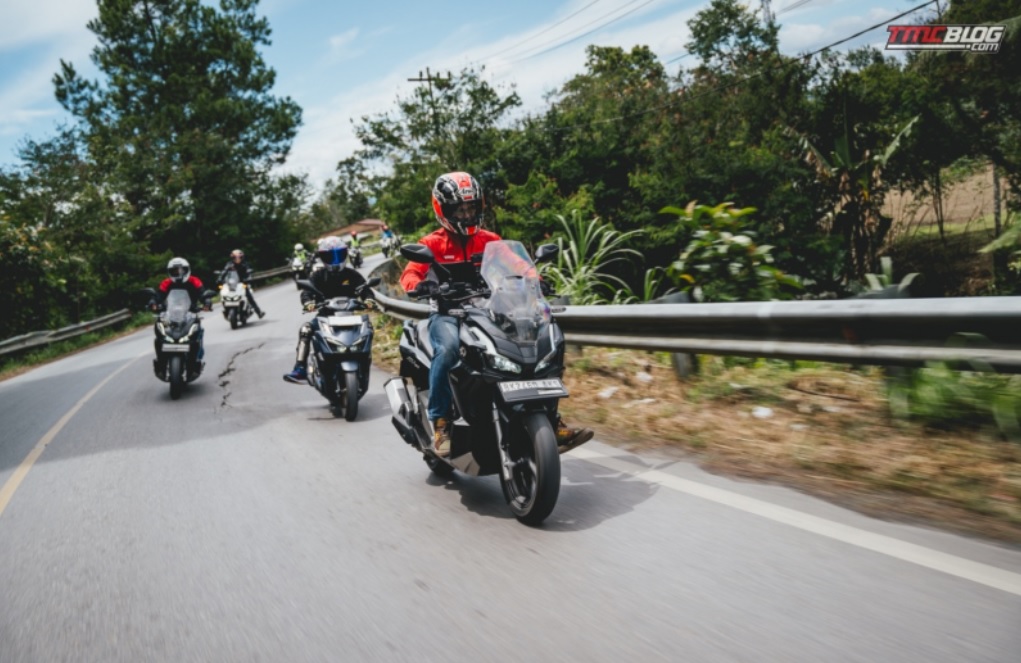 Experience conquering Ho Toba with Honda ADV 160 image 3