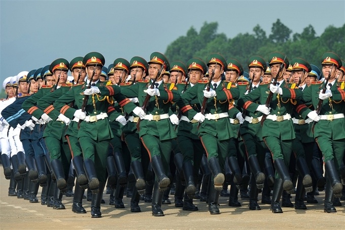 Sửa đổi, bổ sung quy định cấp bậc hàm cao nhất với chức vụ của sĩ quan - 1