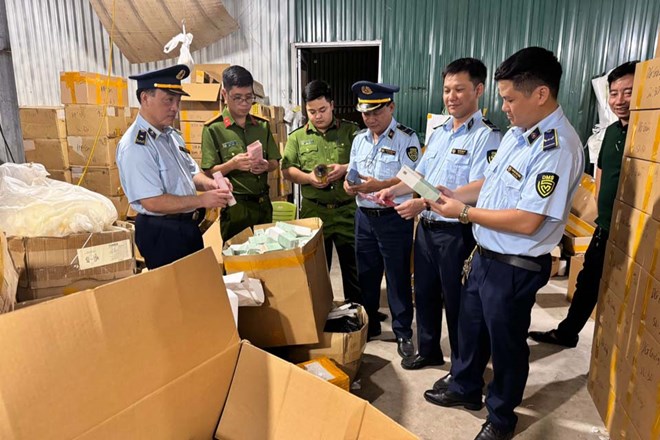 하노이, 7월 무역 사기 및 위조 상품 2,000건 이상 처리