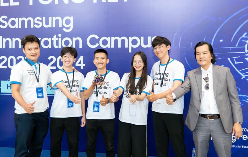 SV ĐH Duy Tân tiếp tục giành giải Nhất ở Samsung Innovation Campus (SIC) năm 2024- Ảnh 2.