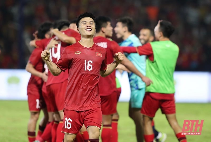 Unentschieden gegen Thailand, Vietnam trifft im Halbfinale auf Indonesien