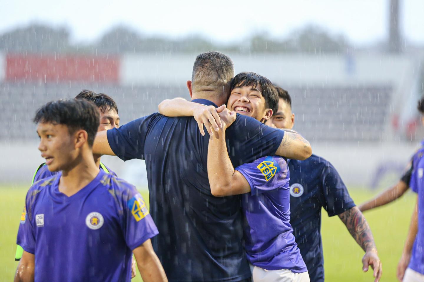 Thành công của U.17 Hà Nội: Khi bóng đá không xây nhà từ nóc- Ảnh 2.