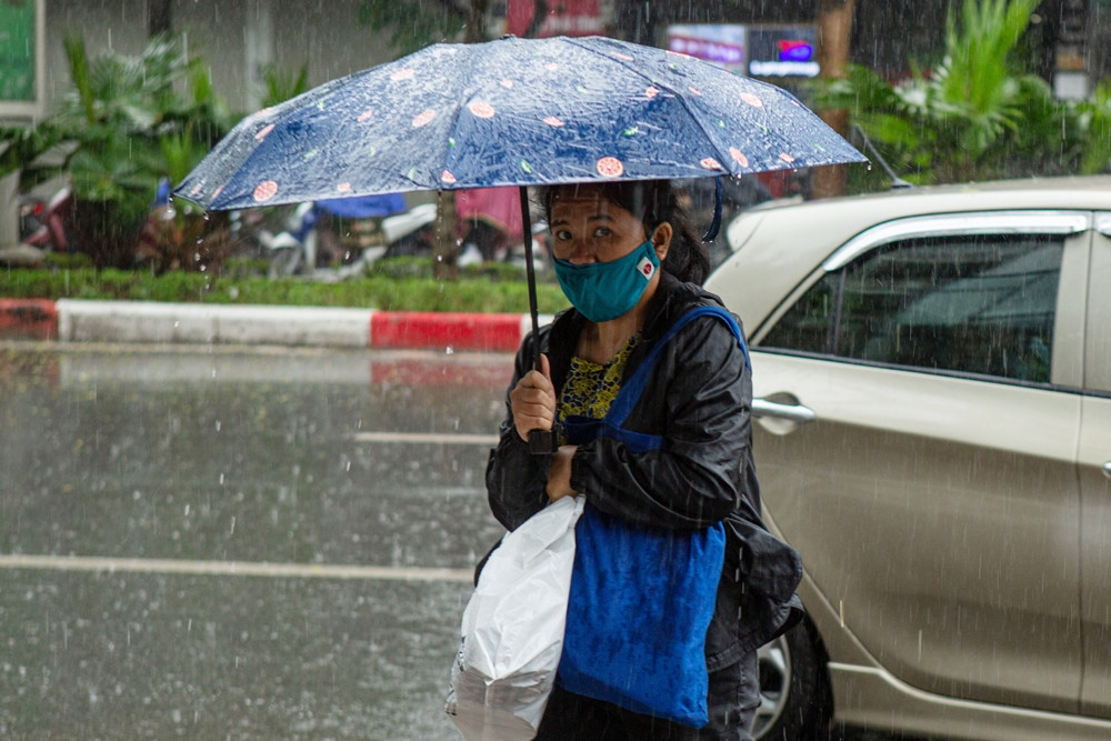 Météo à Hanoï pour les 10 prochains jours : temps chaud intermittent, pluie fraîche et abondante le week-end