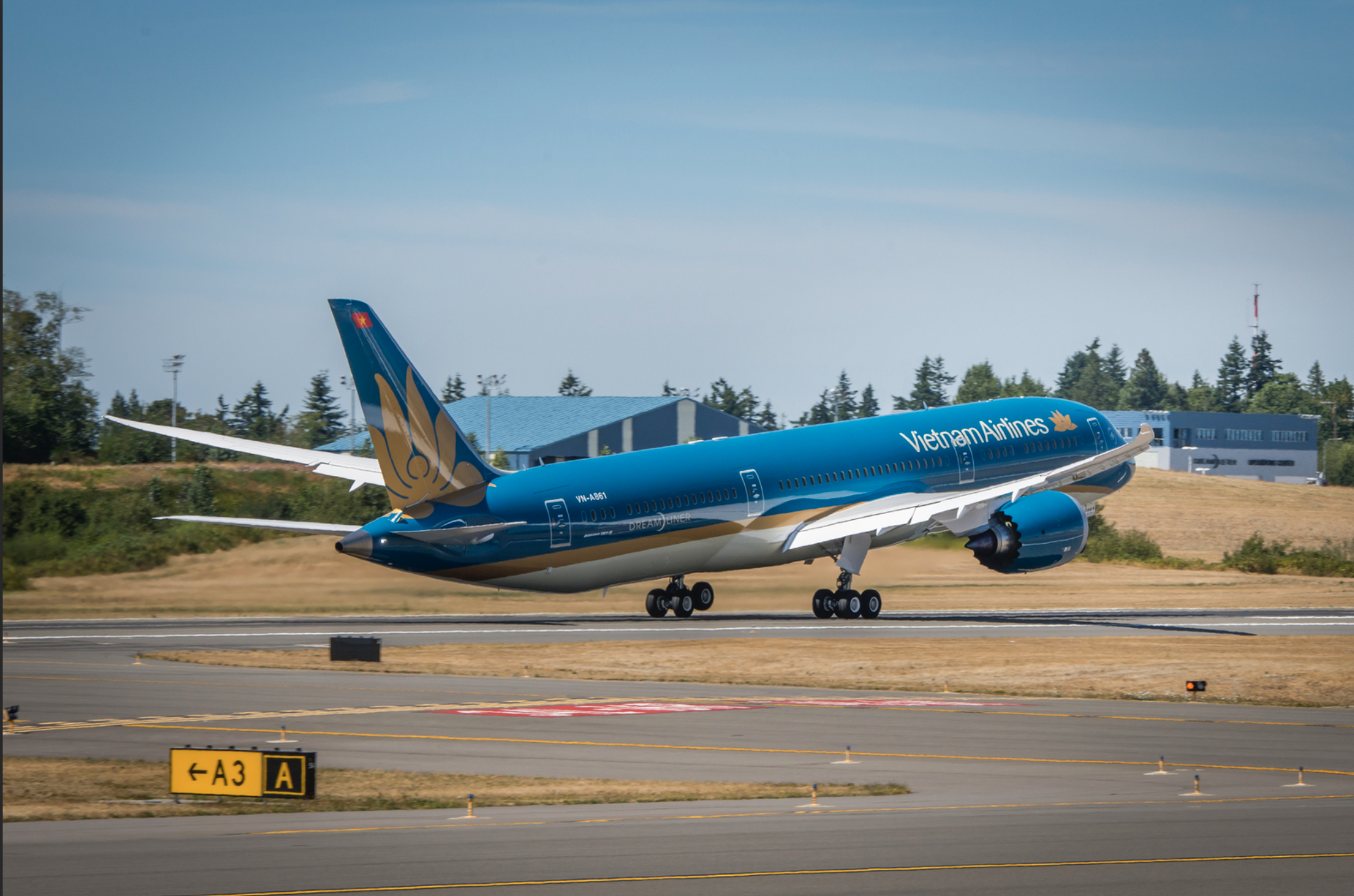 Vietnam Airlines 