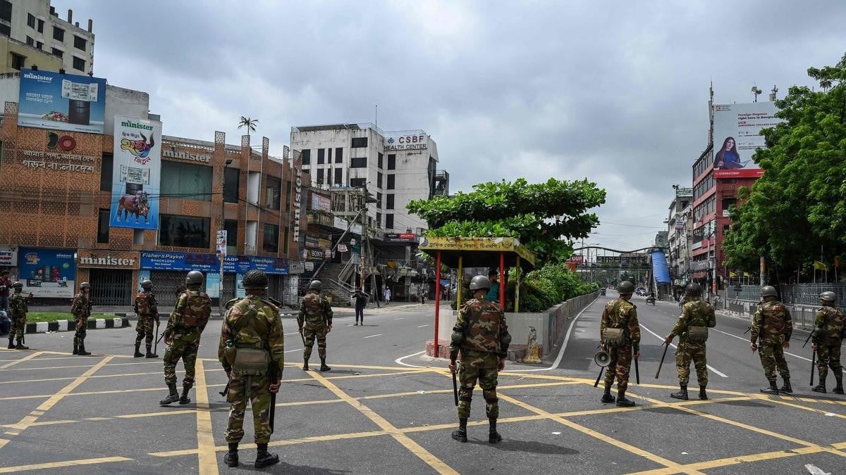 L'armée bangladaise renforce ses patrouilles, inquiète la Haut-Commissaire des Nations Unies aux droits de l'homme