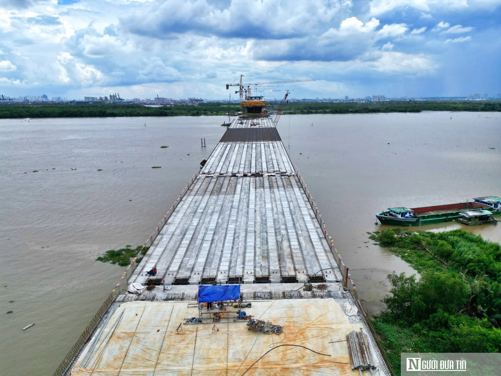 Diện mạo cây cầu lớn nhất Vành đai 3 nối Tp.HCM với Đồng Nai- Ảnh 1.