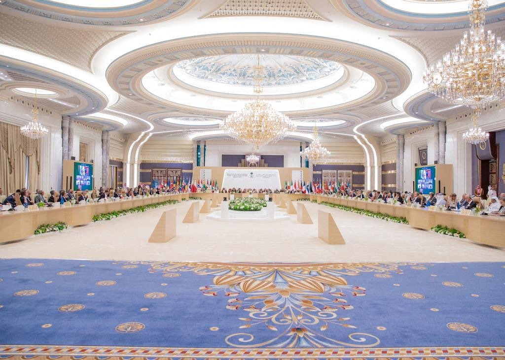 Nga nặng lời về hội nghị quốc tế tìm giải pháp cho xung đột ở Ukraine - Ảnh 1.
