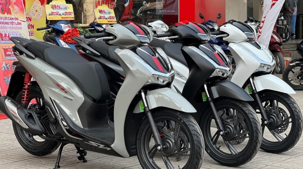 SH motorbike price today February 19, 2024: After Tet, SH 125i 2024 motorbike is sold by dealers for 83 million VND