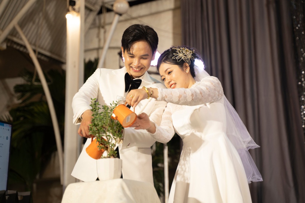 Đám cưới 400 khách mời không uống rượu bia ở Đồng Nai gây sốt mạng - 2