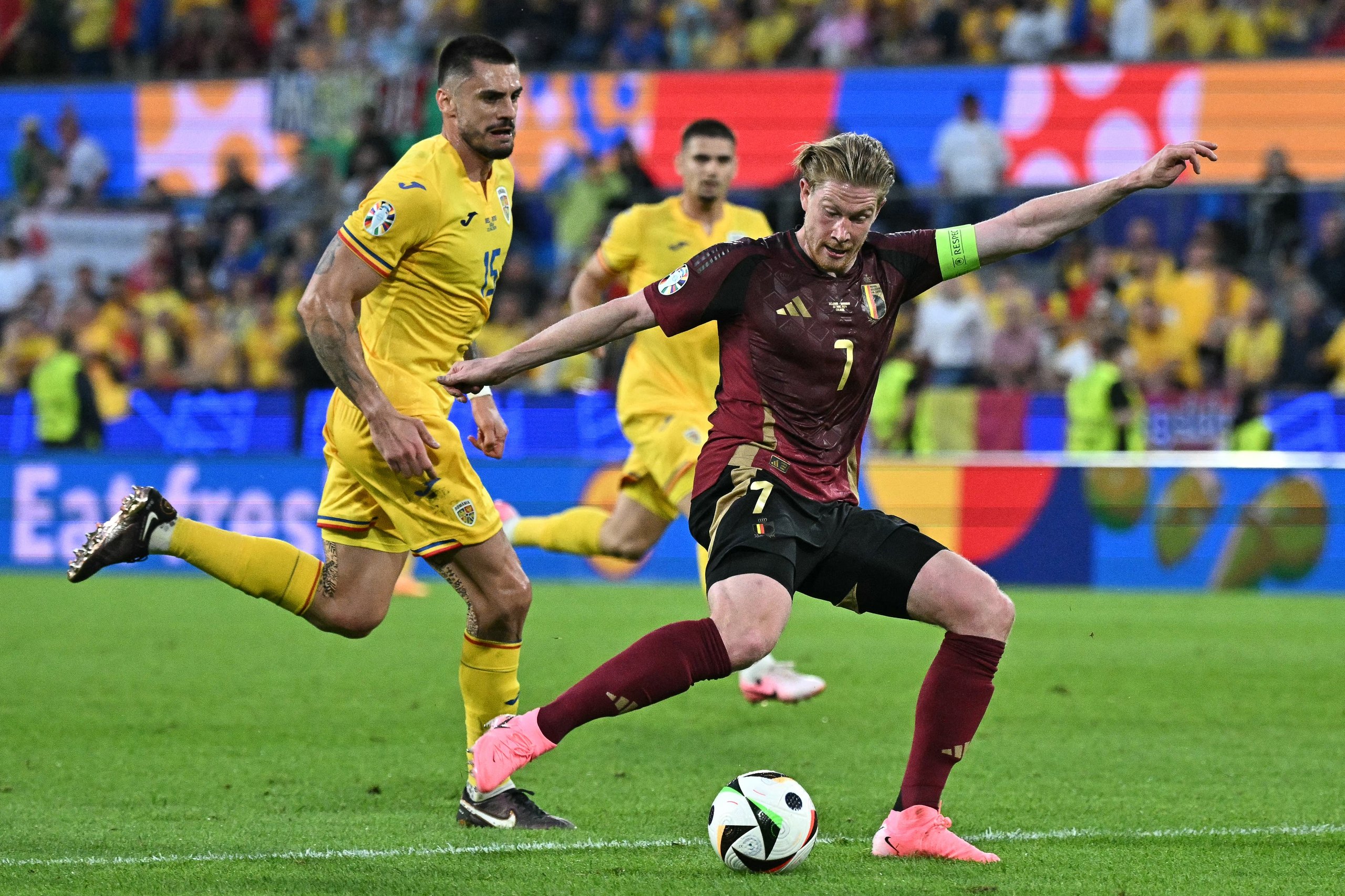 Lukaku vẫn cực kỳ đen vì bị VAR… ‘ghét’, may Bỉ hạ đẹp Romania nhờ duyên De Bruyne- Ảnh 1.