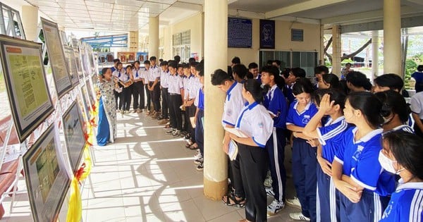 Exposition, activités parascolaires sur le thème « Hoang Sa, Truong Sa du Vietnam »