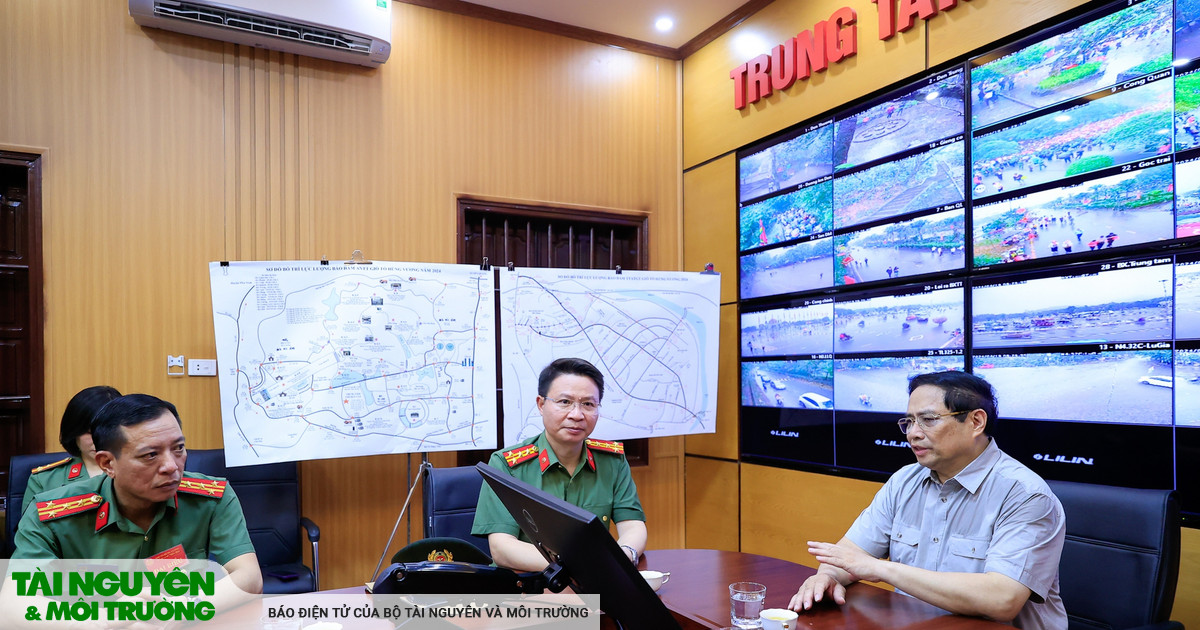 Prime Minister works with Phu Tho Police, promotes implementation of Project 06