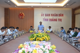 The Provincial People's Committee listened to the report on the proposed project to build a specialized port and conveyor belt to transport coal from La Lay International Border Gate to Quang Tri.