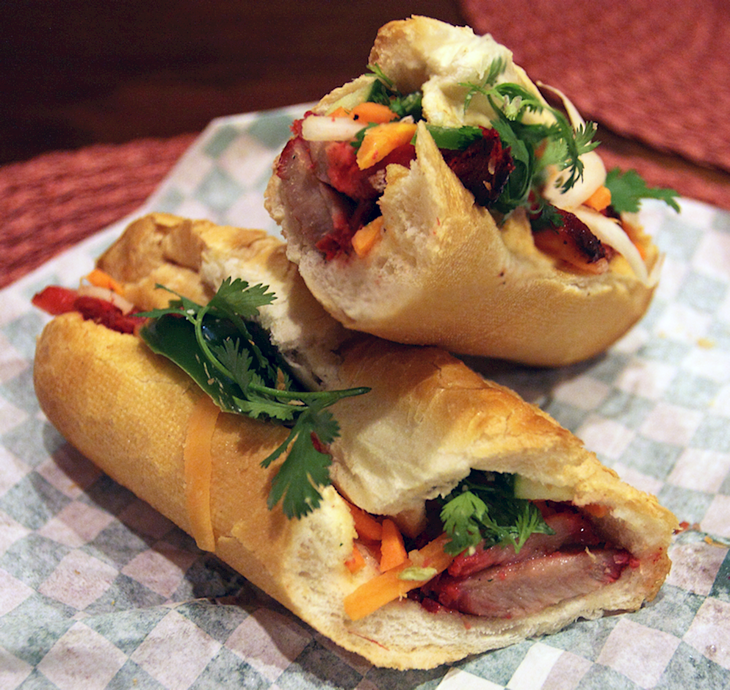 Bánh mì thịt Việt Nam