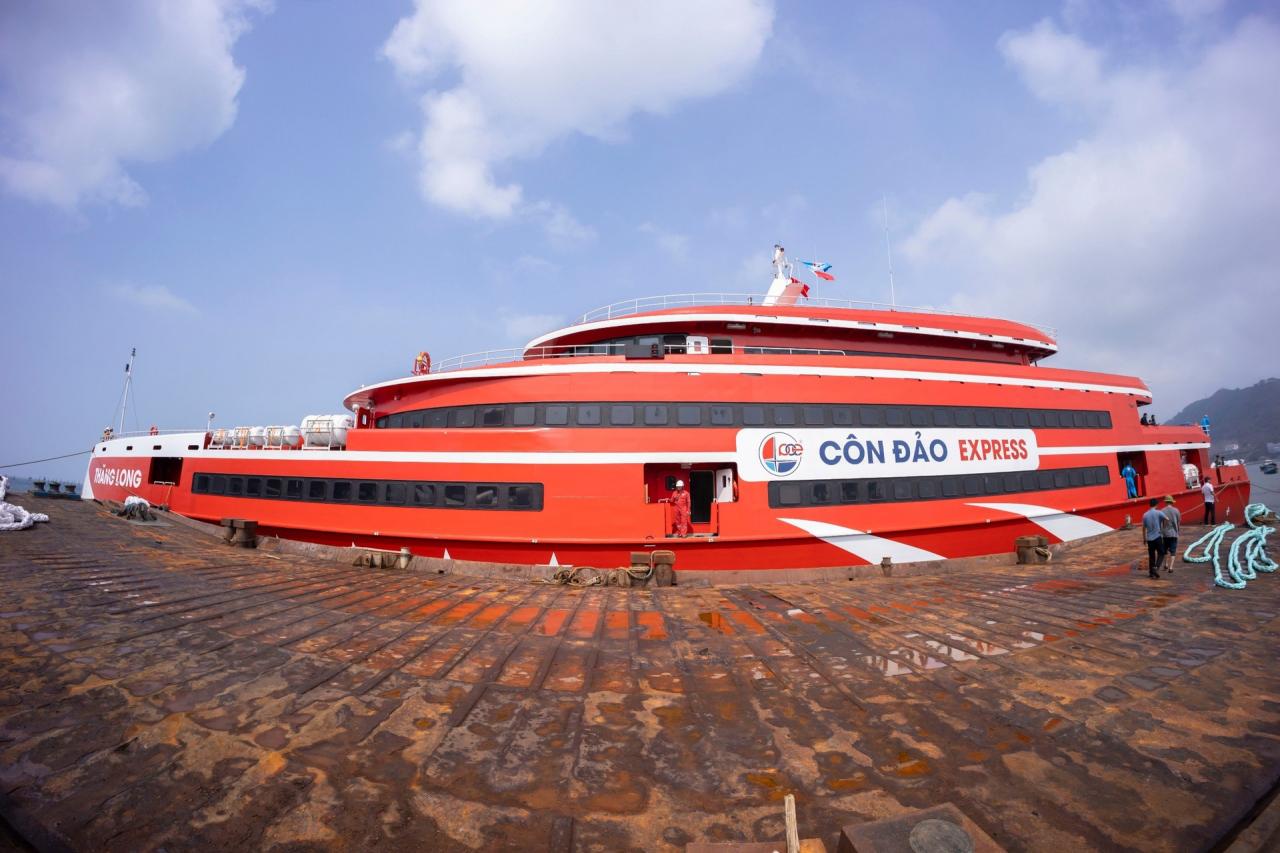 Khám phá tàu cao tốc lớn nhất Việt Nam từ Vũng Tàu đi Côn Đảo - 2