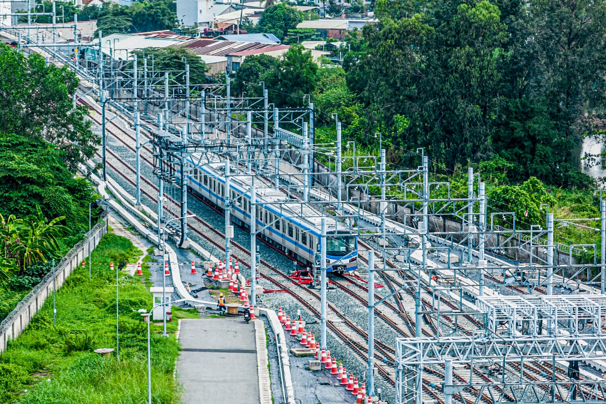 Nhìn trên cao toàn tuyến metro số 1 Bến Thành - Suối Tiên ảnh 15