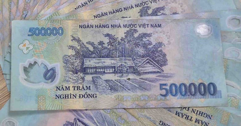 Lãi suất Vietcombank cao nhất, gửi 200 triệu nhận bao nhiêu tiền