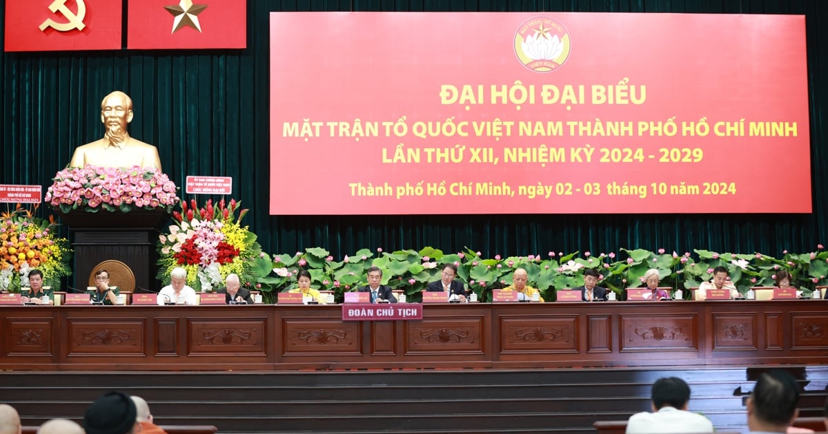 Inauguración del XII Congreso del Frente Patriótico de Vietnam en Ciudad Ho Chi Minh