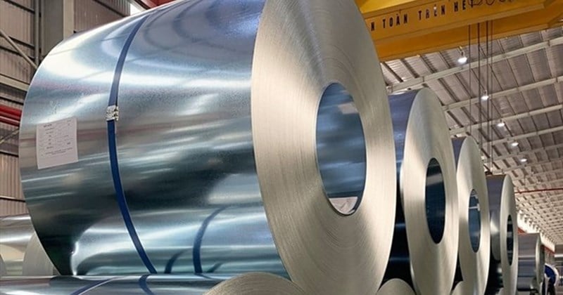 Hundreds of millions more steel stocks hit the stock exchange