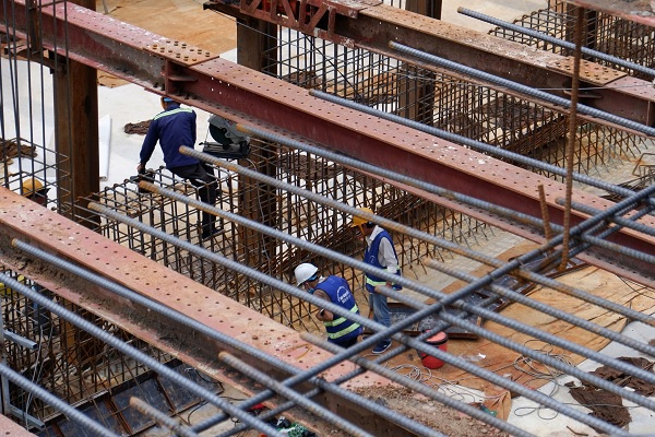 A las viviendas unifamiliares se les permite construir hasta 1 sótano.