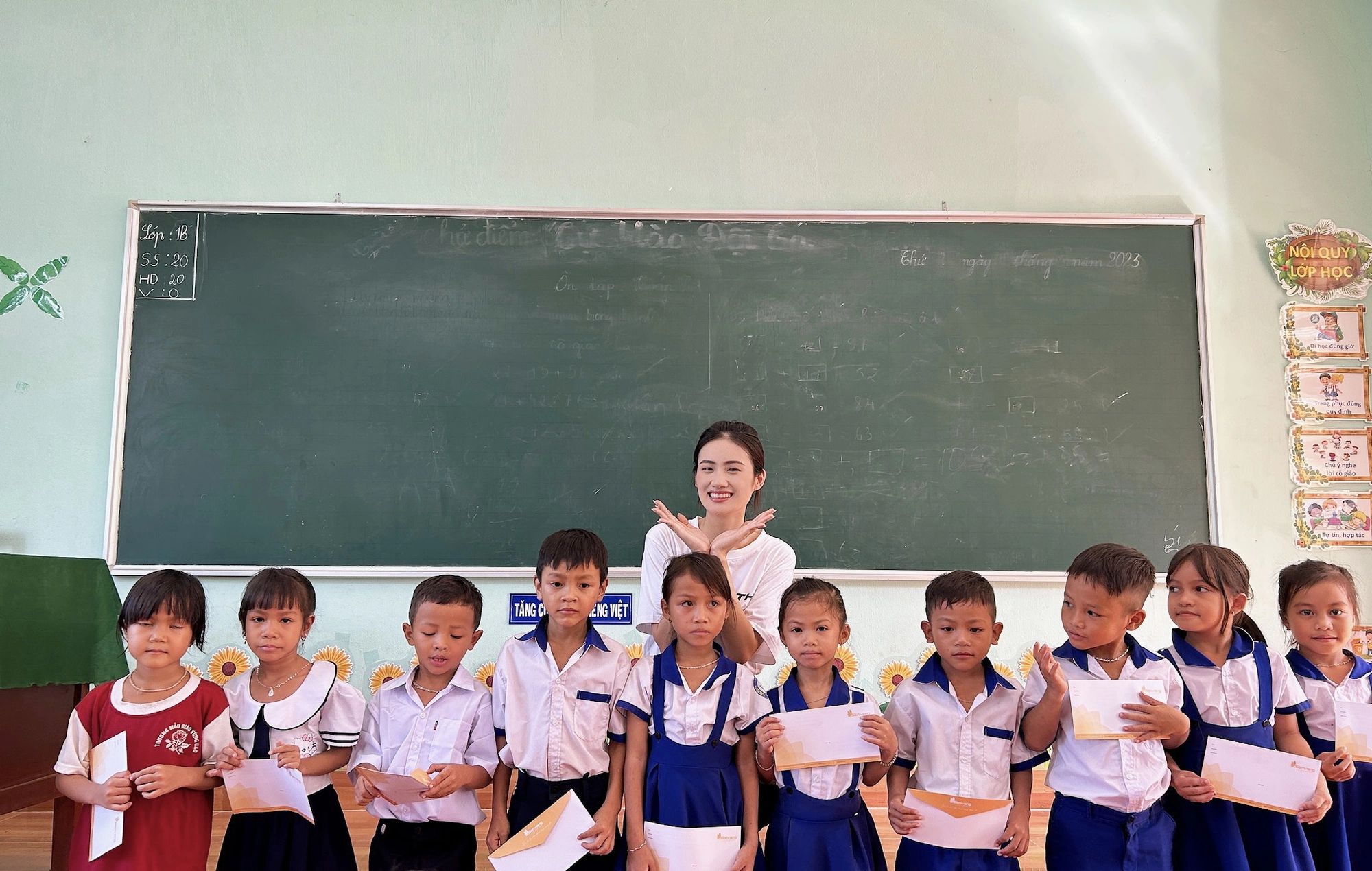 Clip Hoa hậu Ý Nhi xin lỗi công chúng và gửi lời chào đi du học tại Úc - Ảnh 4.
