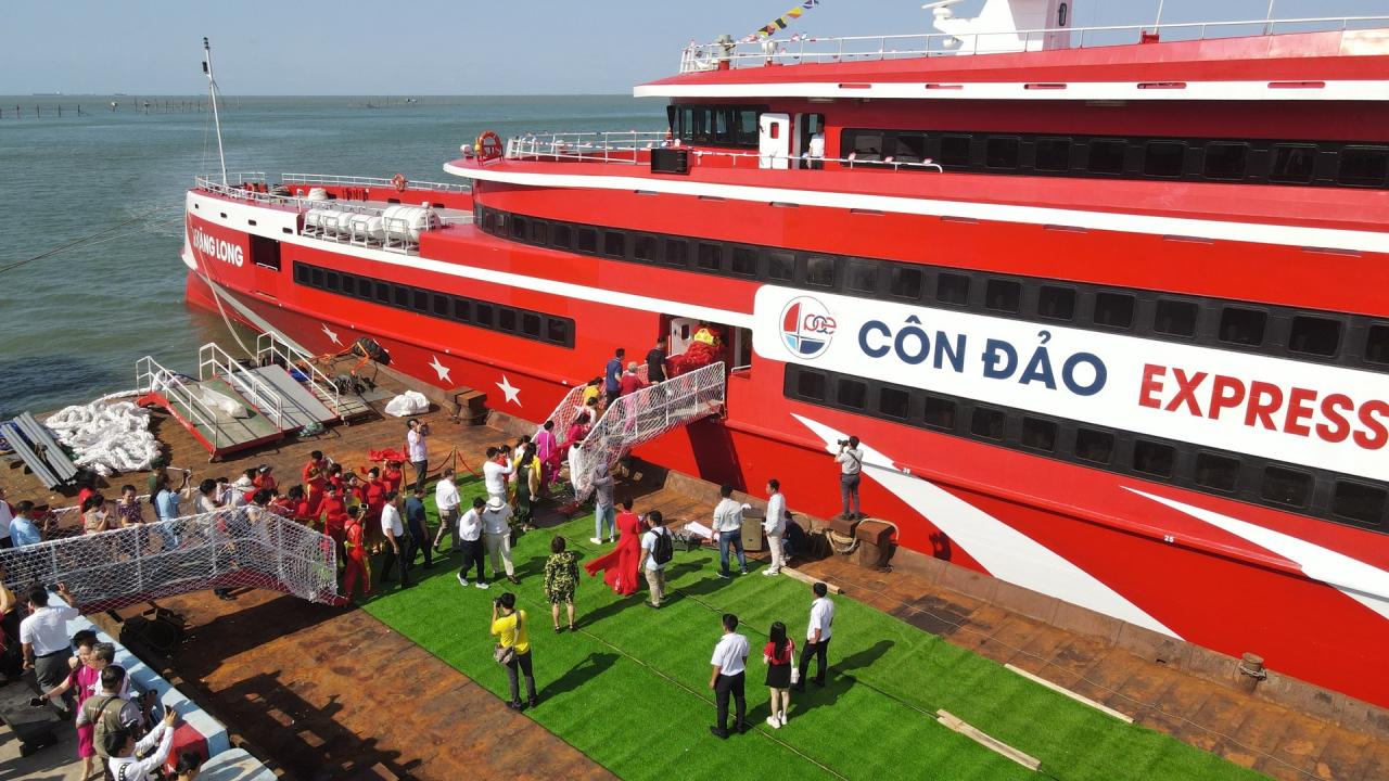 Khám phá tàu cao tốc lớn nhất Việt Nam từ Vũng Tàu đi Côn Đảo - 3
