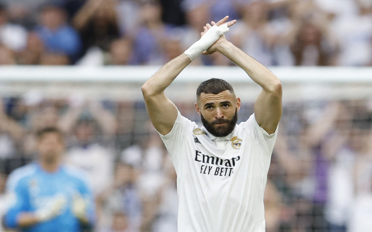 Benzema ghi bàn trong trận chia tay Real