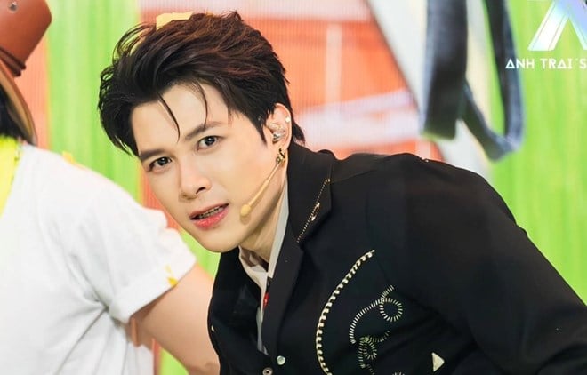 Anh Tú Atus từng từ chối Anh trai say hi khi Trấn Thành mời