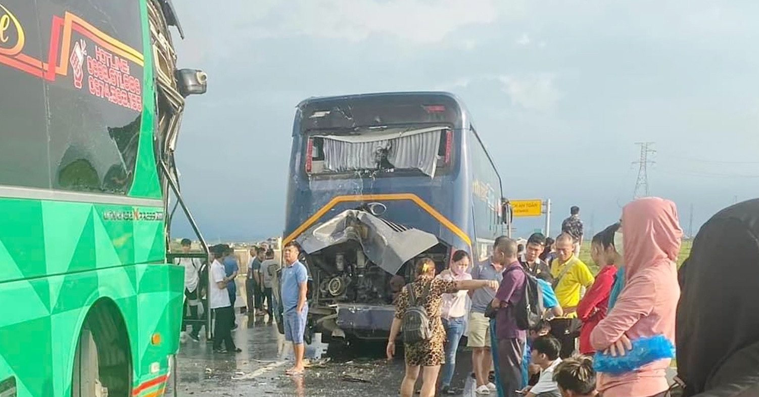 Trois voitures ont provoqué une série d'accidents sur l'autoroute Nghi Son – Dien Chau