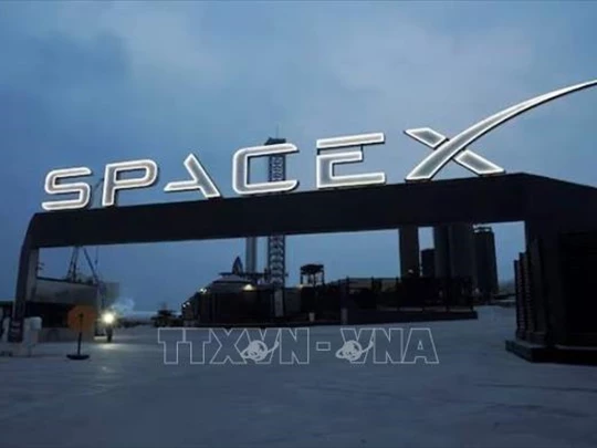 SpaceX của Elon Musk lập kỳ tích với tên lửa đẩy tái sử dụng