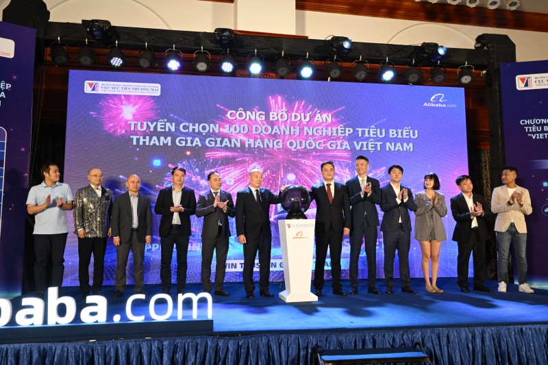 Selecting businesses to participate in Vietnam National Pavilion on Alibaba.com