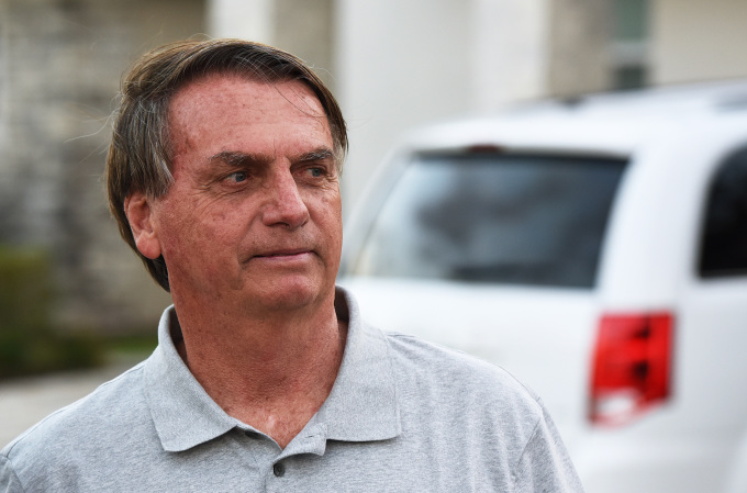 Der ehemalige brasilianische Präsident Jair Bolsonaro vor einem Resort in Kissimmee, Florida, USA, 22. Januar. Foto: AFP