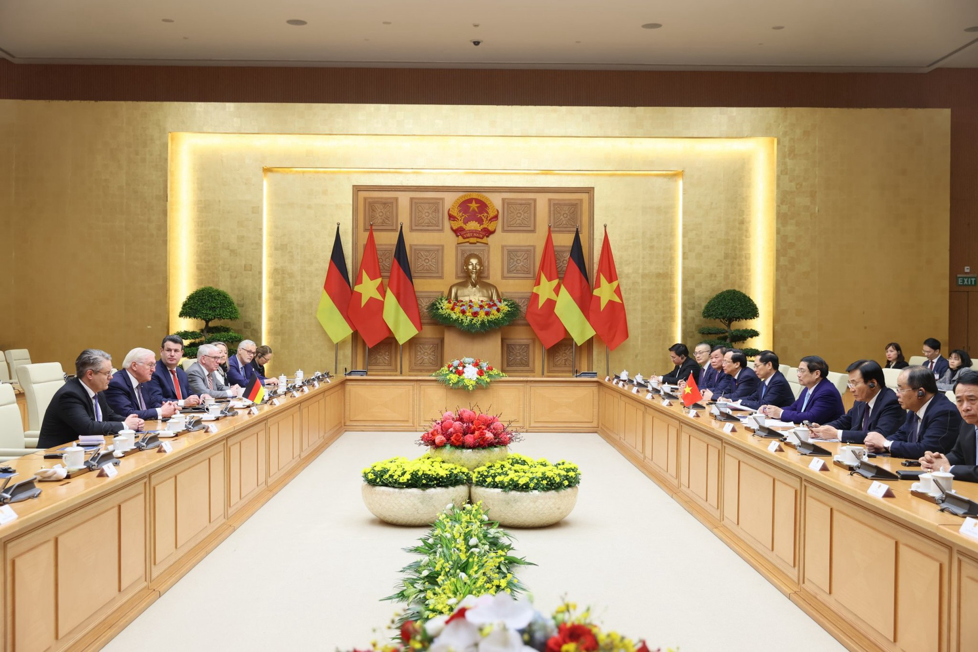 Le Premier ministre Pham Minh Chinh rencontre le président Duc Frank Walter Steinmeier photo 3