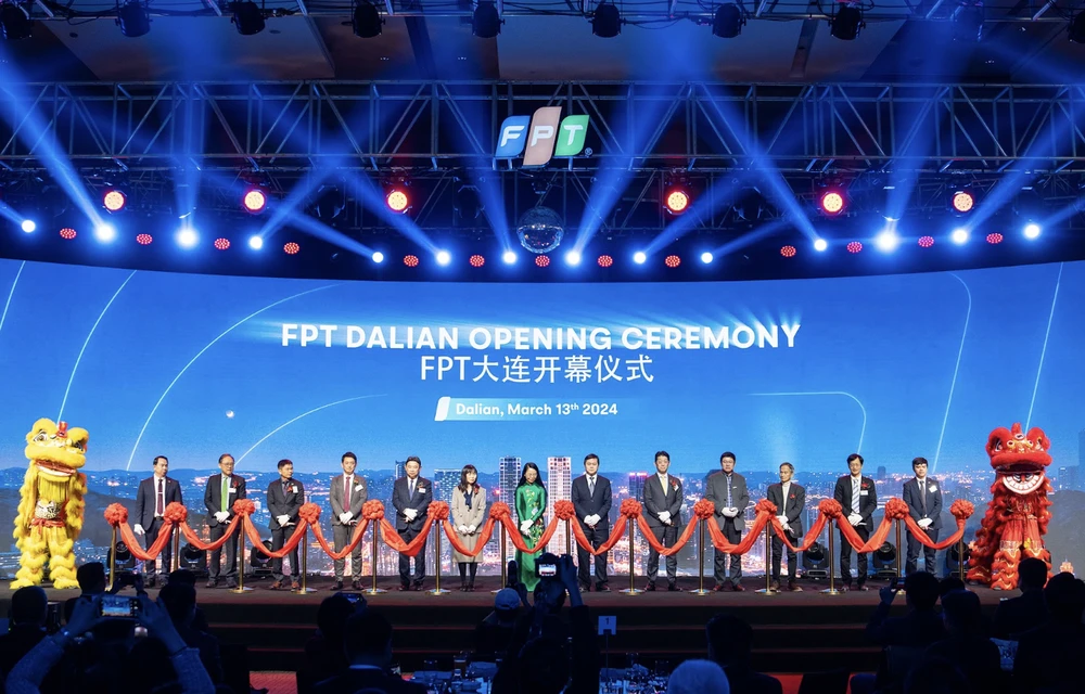 Cérémonie d'inauguration du FPT Dalian, Chine