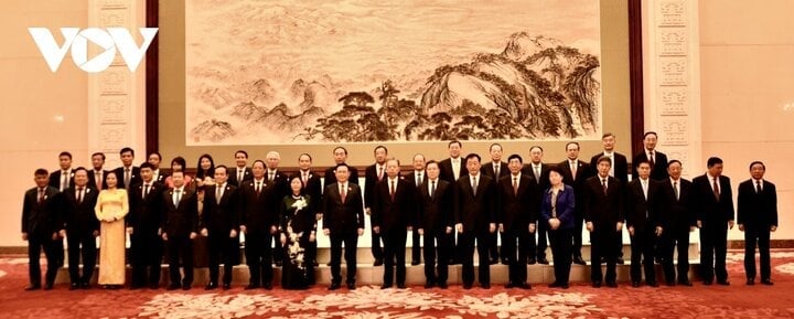 El presidente de la Asamblea Nacional se reúne con el presidente de la Asamblea Popular Nacional de China - 8