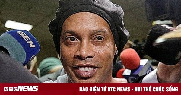 Ronaldinho vỡ nợ, tài khoản còn 6 USD