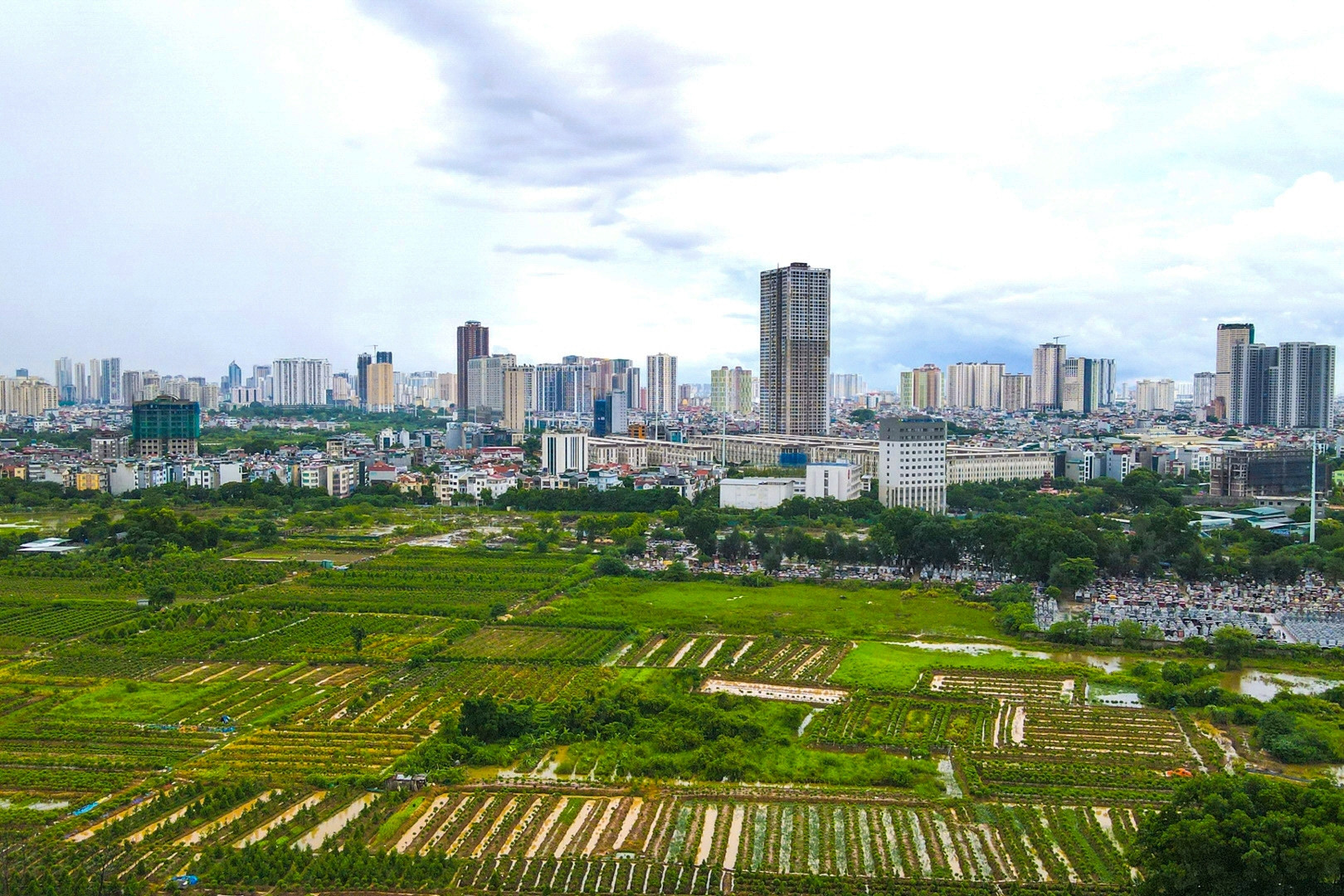 Proposition visant à piloter l’expansion de la construction de logements commerciaux sur des terres agricoles