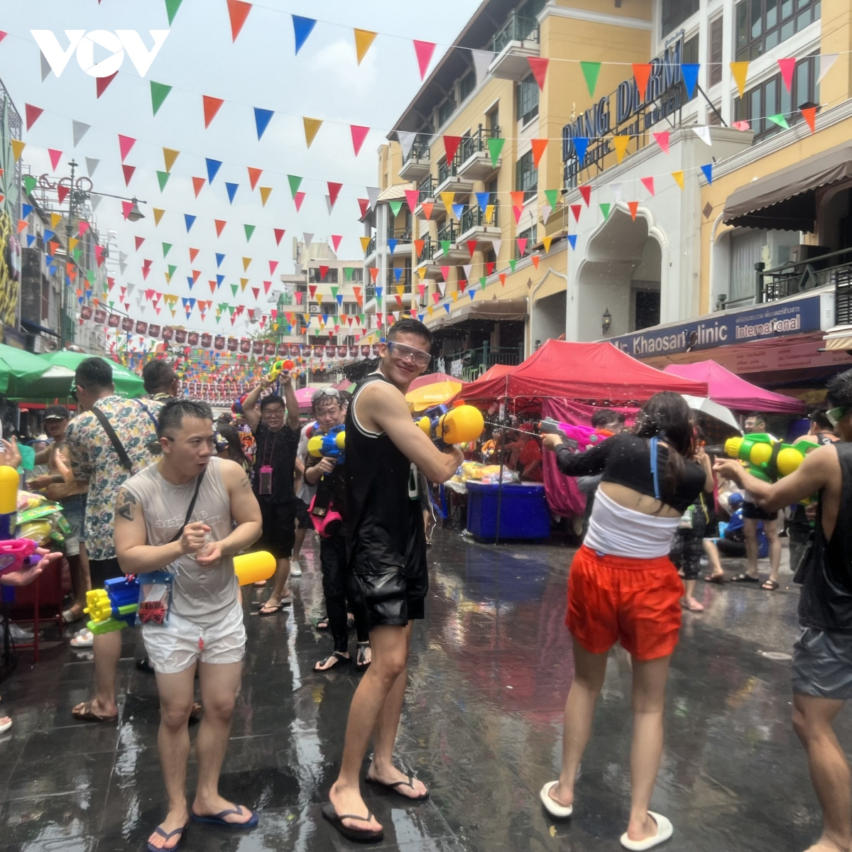 thai lan ki vong thu ve 700 trieu usd tu le hoi tet te nuoc songkran 2024 hinh anh 1