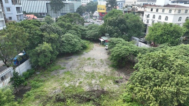 Pourquoi le District 1 a-t-il proposé de construire 6 terrains de premier choix à Ho Chi Minh-Ville comme parkings ? photo 14