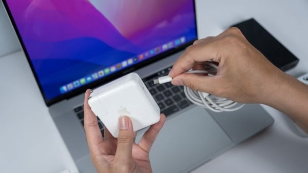 Compruebe la batería de Macbook para ver la cantidad de cargas y el desgaste de la batería de manera sencilla