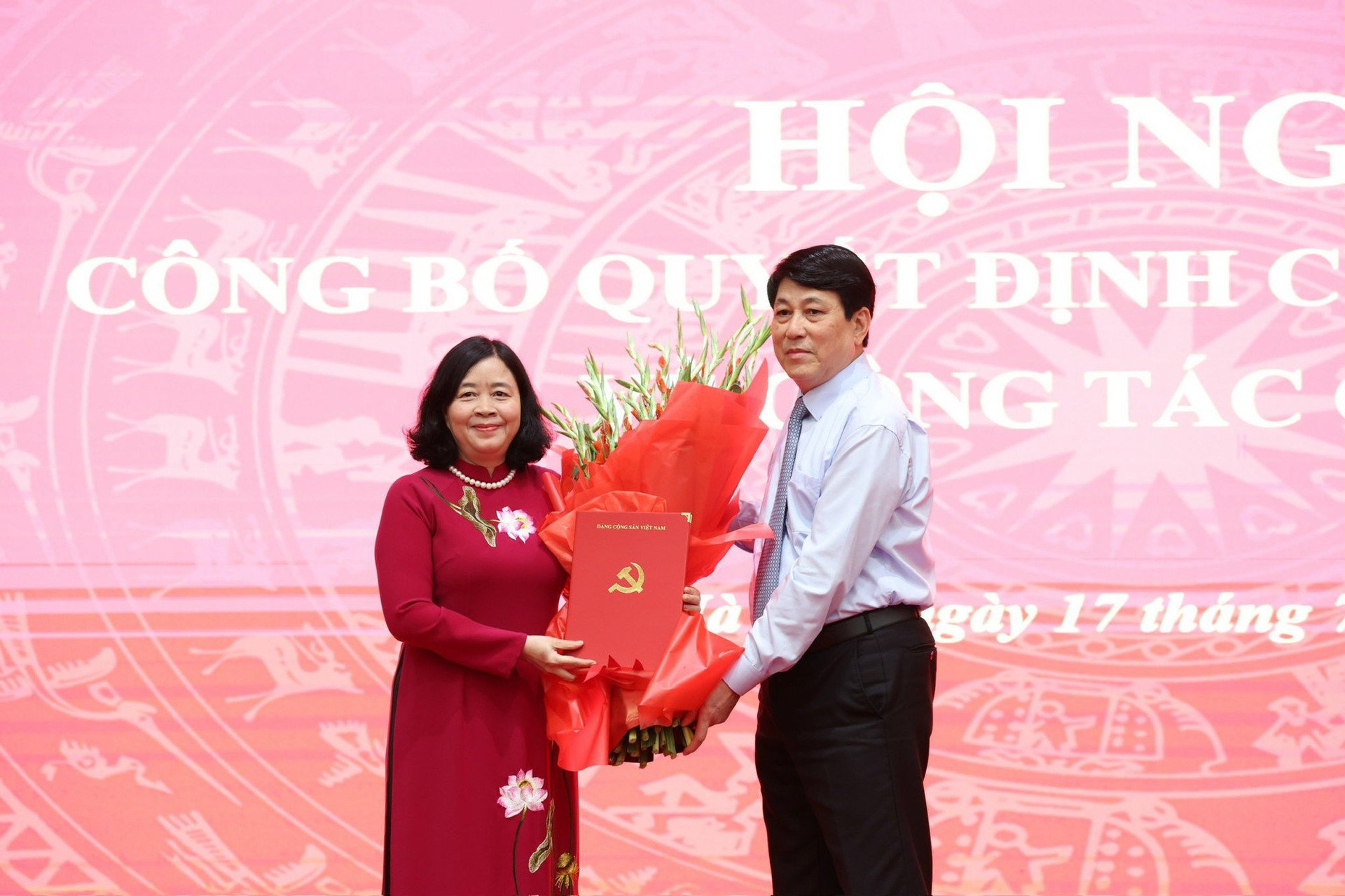 Đồng chí Bùi Thị Minh Hoài được phân công giữ chức Bí thư Thành ủy Hà Nội- Ảnh 1.