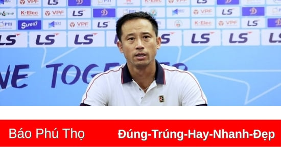 Trainer Vu Nhu Thanh verabschiedet sich vom Phu Tho Football Club