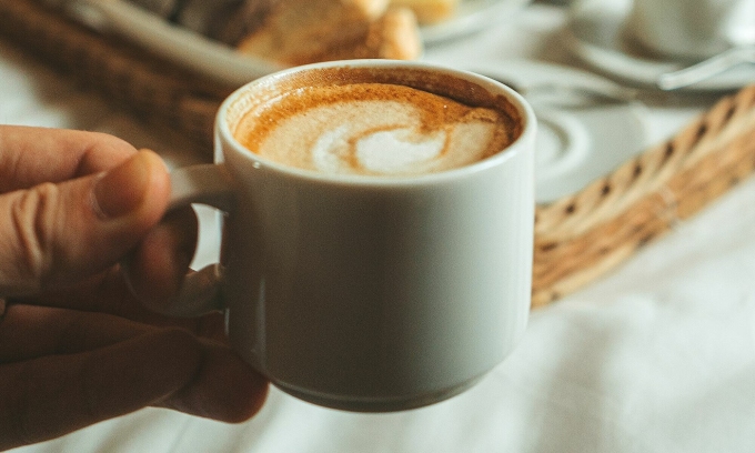 Một tách cappuccino ở Rome. Ảnh: Unsplash