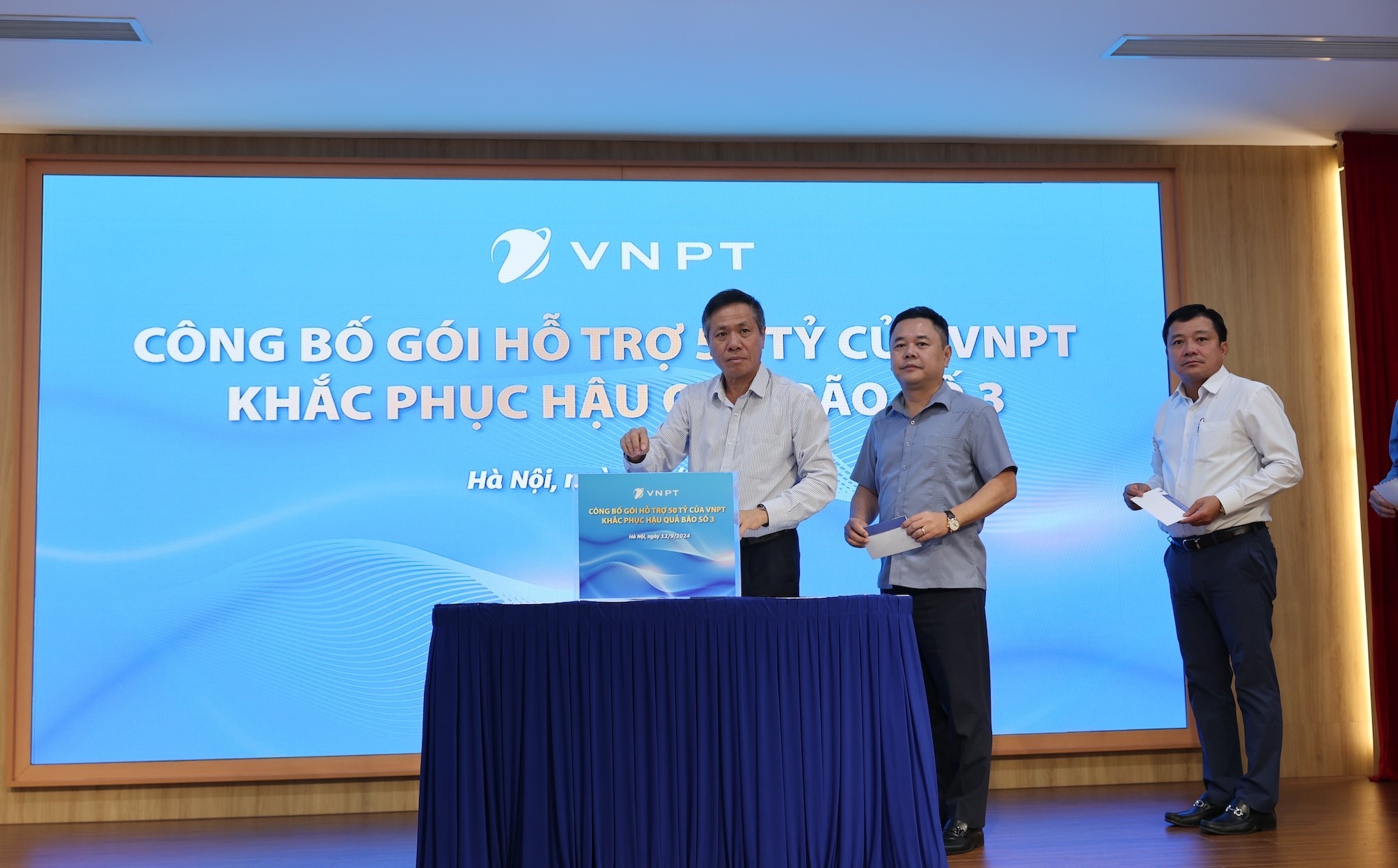 VNPT deploys support package to overcome consequences of storm No. 3 worth 50 billion VND