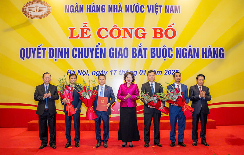 Bezüglich der obligatorischen Übertragung (CGBB) der Global Petroleum Commercial Joint Stock Bank (GPBank) an die Vietnam Prosperity Joint Stock Commercial Bank (VPBank)